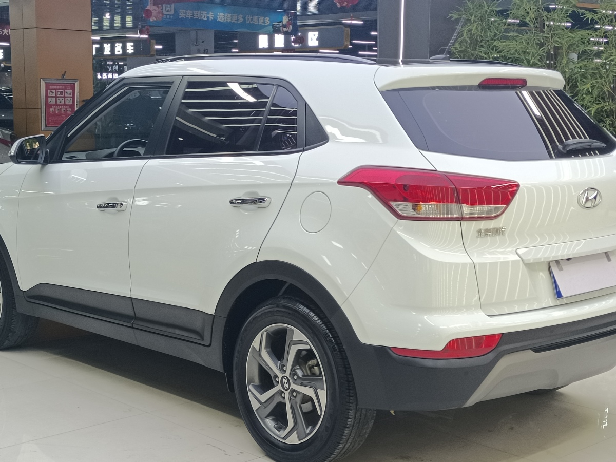 現(xiàn)代 ix25  2017款 1.6L 自動智能型圖片