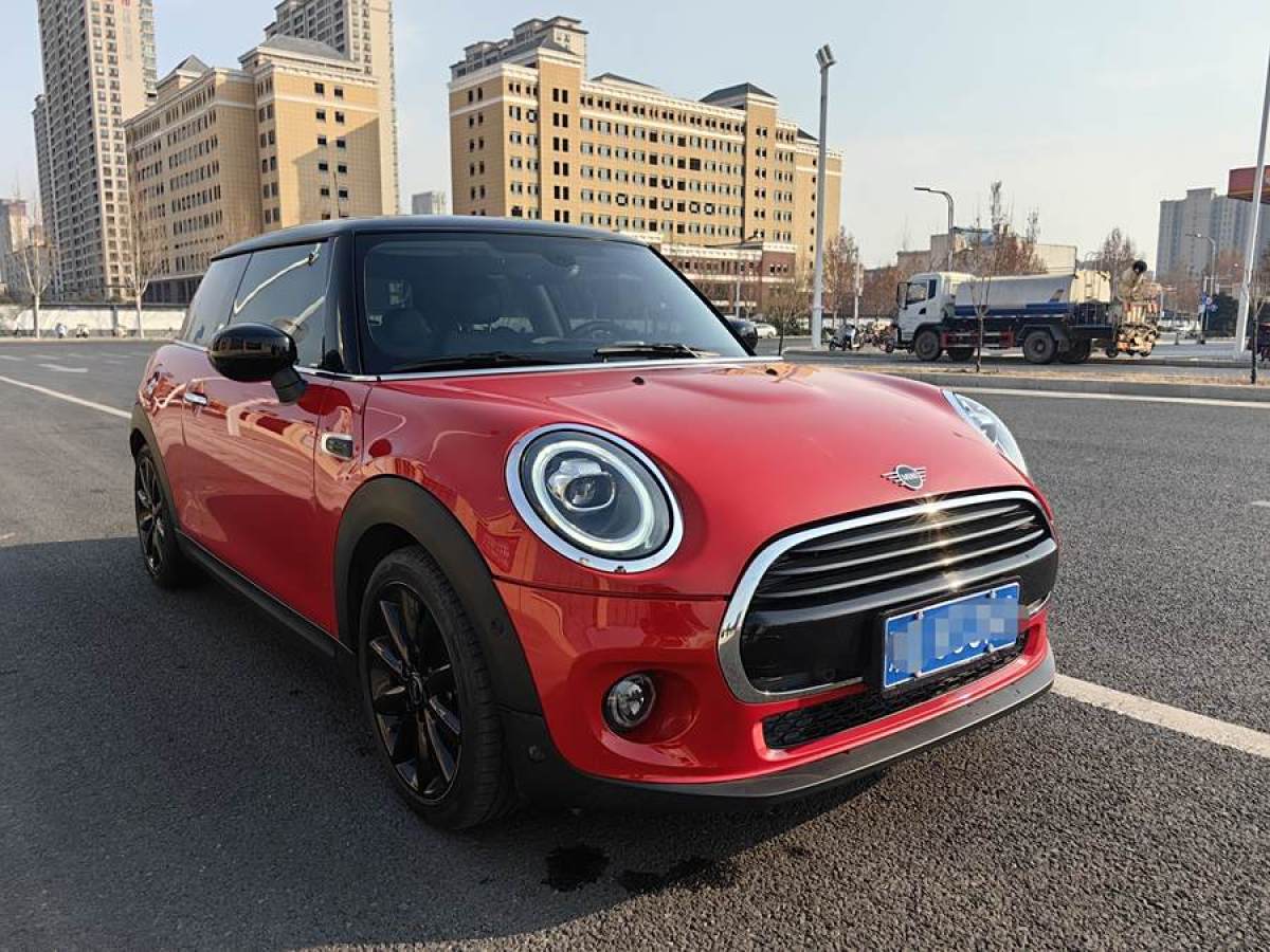 MINI MINI  2021款 1.5T COOPER 藝術(shù)家圖片