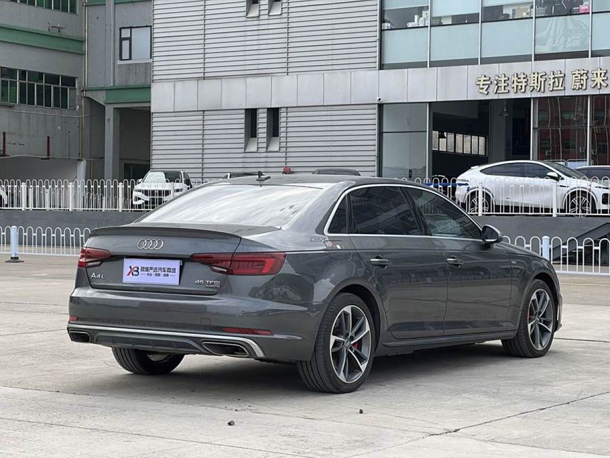 奧迪 奧迪A4L  2019款 45 TFSI quattro 個性運(yùn)動版 國VI圖片