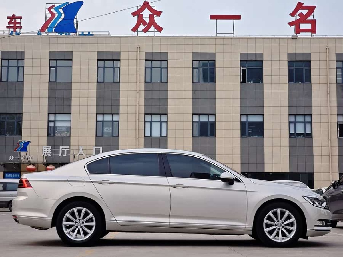 大眾 邁騰  2019款  330TSI DSG 領(lǐng)先型 國VI圖片
