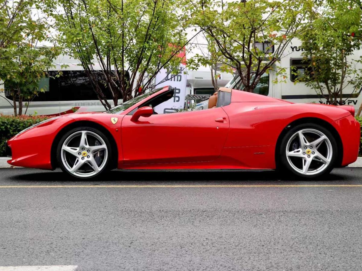 法拉利 458  2012款 4.5L Italia 中國限量版圖片