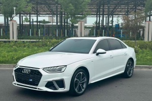 奧迪A4L 奧迪 40 TFSI 時(shí)尚動(dòng)感型