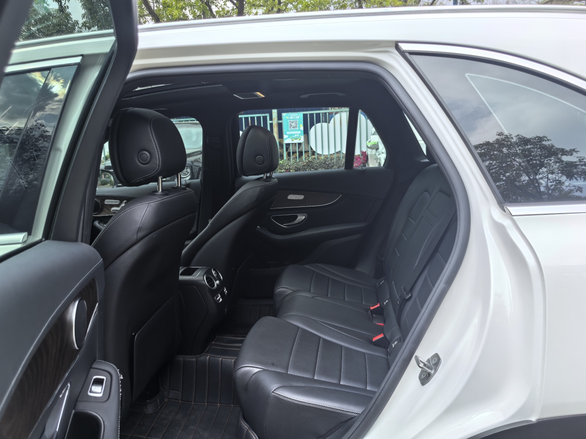 奔馳 奔馳GLC  2018款 改款 GLC 300 4MATIC 動感型圖片
