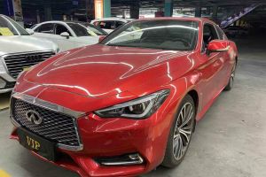 Q60 英菲尼迪 2.0T 豪华版