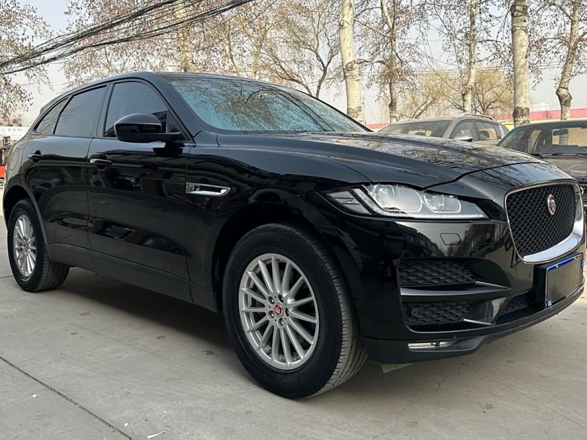 捷豹 F-PACE  2016款 2.0T 兩驅(qū)都市尊享版圖片