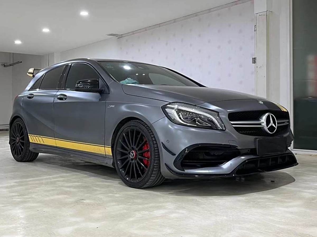 奔馳 奔馳A級AMG  2016款 AMG A 45 4MATIC 冠軍版圖片