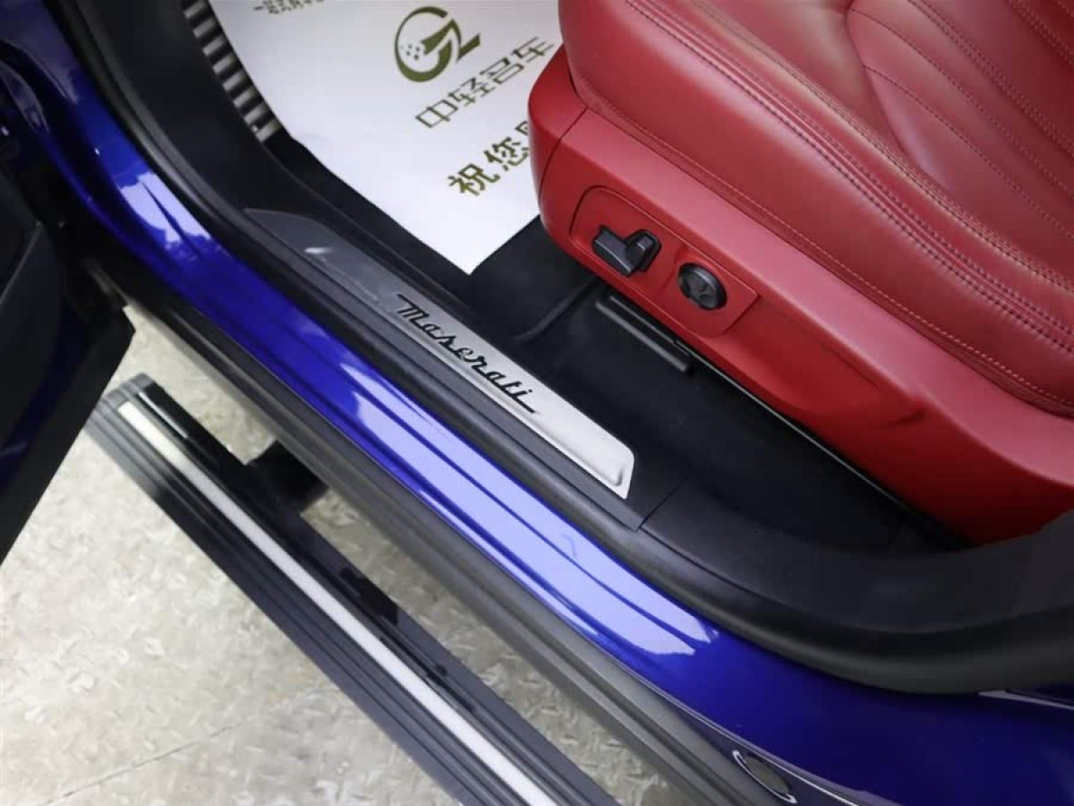 瑪莎拉蒂 Levante  2021款 3.0T 標(biāo)準(zhǔn)版圖片