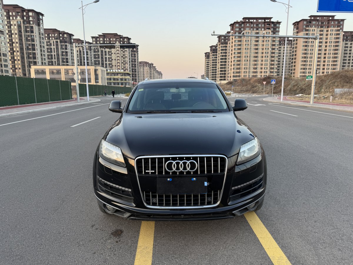 奧迪 奧迪Q7  2015款 35 TFSI 進取型圖片