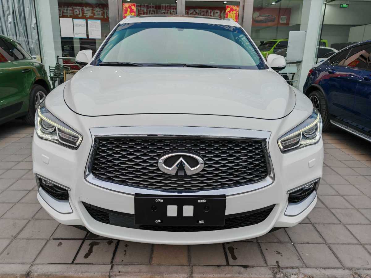 英菲尼迪 QX60  2020款 2.5 S/C Hybrid 兩驅(qū)卓越版 國(guó)VI圖片