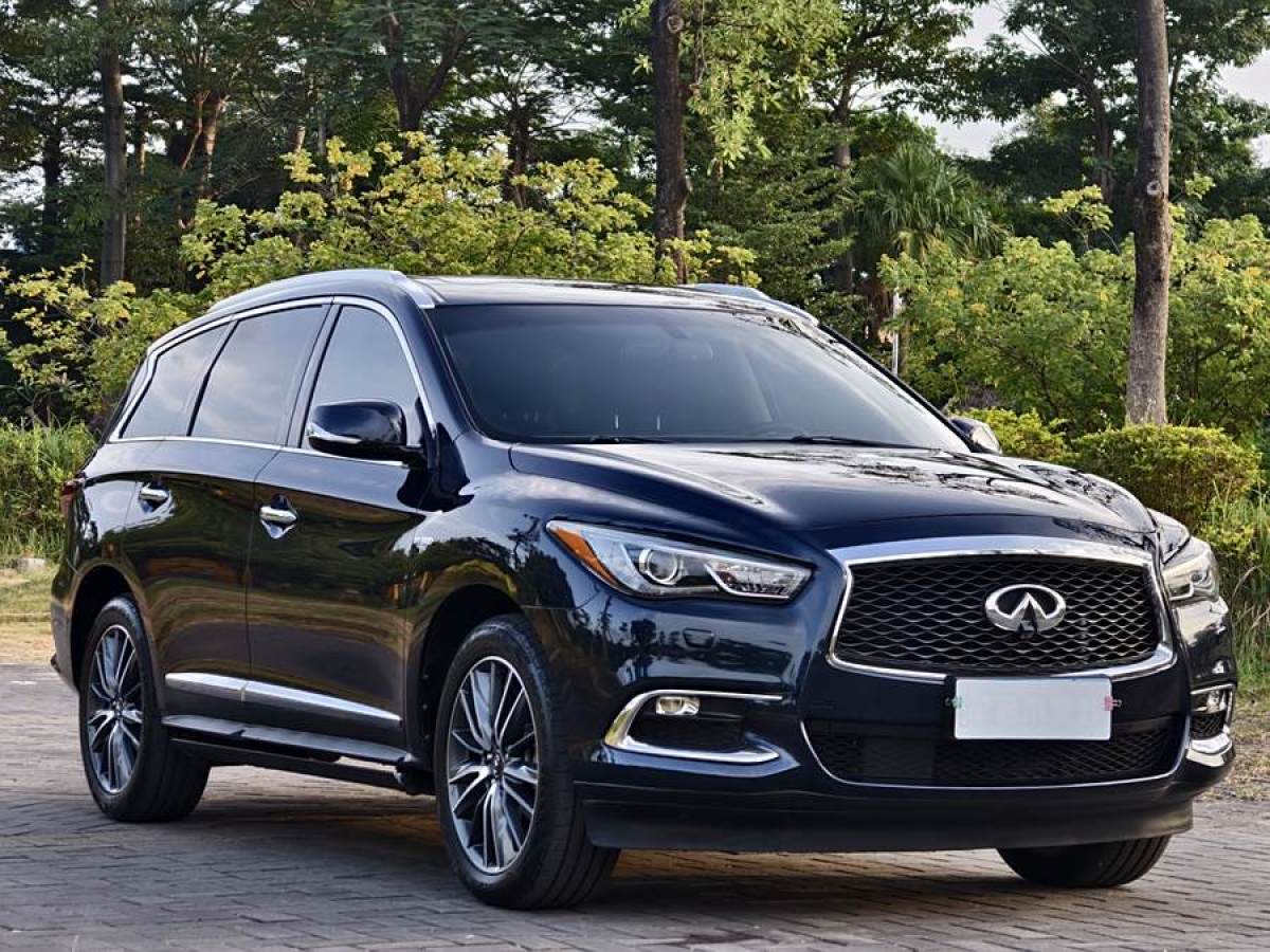 2019年7月英菲尼迪 QX60  2020款 2.5 S/C Hybrid 兩驅(qū)卓越版 國(guó)VI