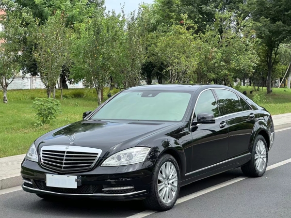 奔驰 奔驰S级  2012款 S 300 L 商务型 Grand Edition