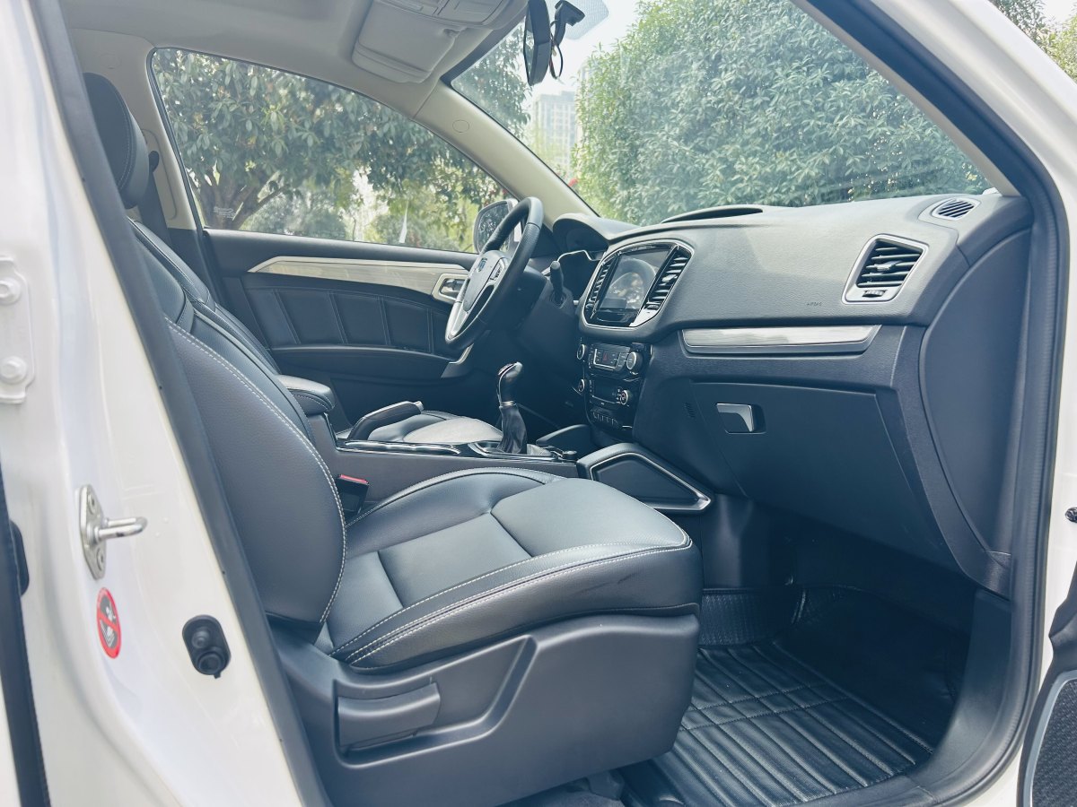 2016年12月吉利 远景SUV  2016款 1.8L 手动尊贵型