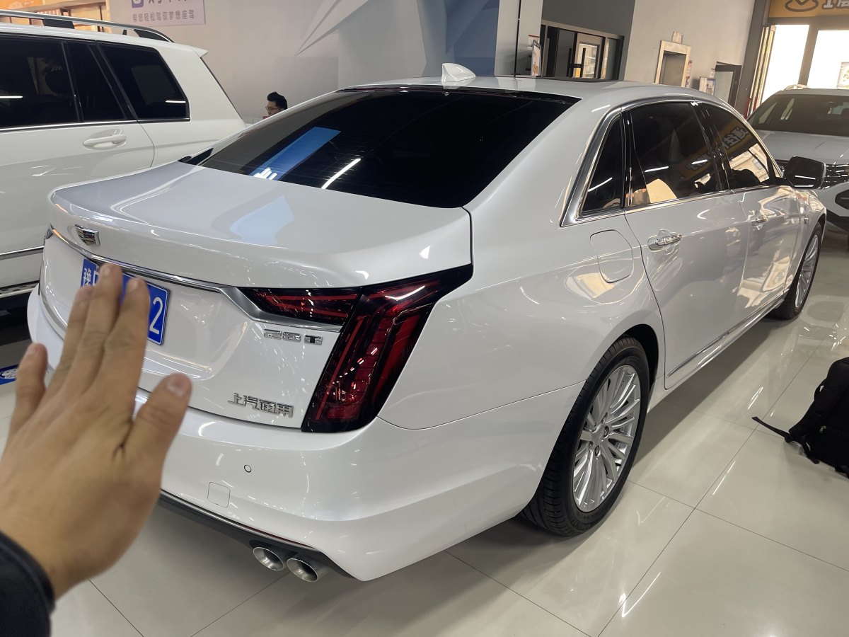 凯迪拉克 CT6  2022款 28T 豪华型图片