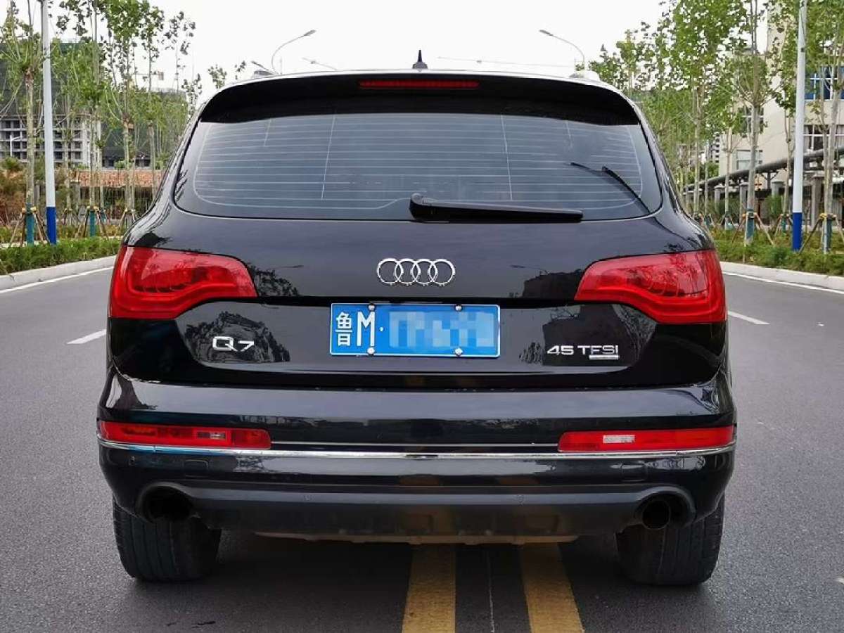 奧迪 奧迪Q7  2012款 3.0 TFSI 進取型(200kW)圖片