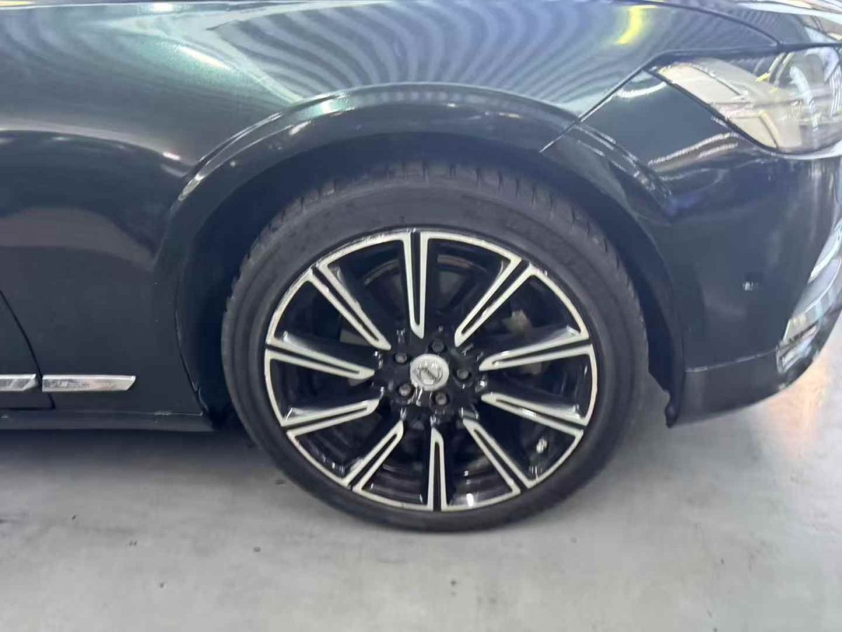 沃爾沃 S90  2018款 T4 智遠(yuǎn)版圖片