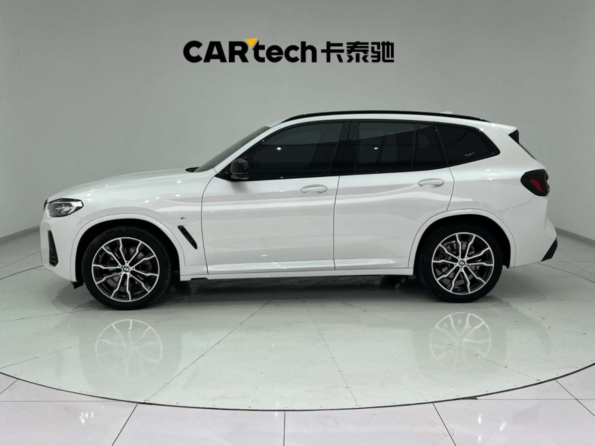 寶馬 寶馬X3  2022款 xDrive30i 領(lǐng)先型 M曜夜套裝圖片