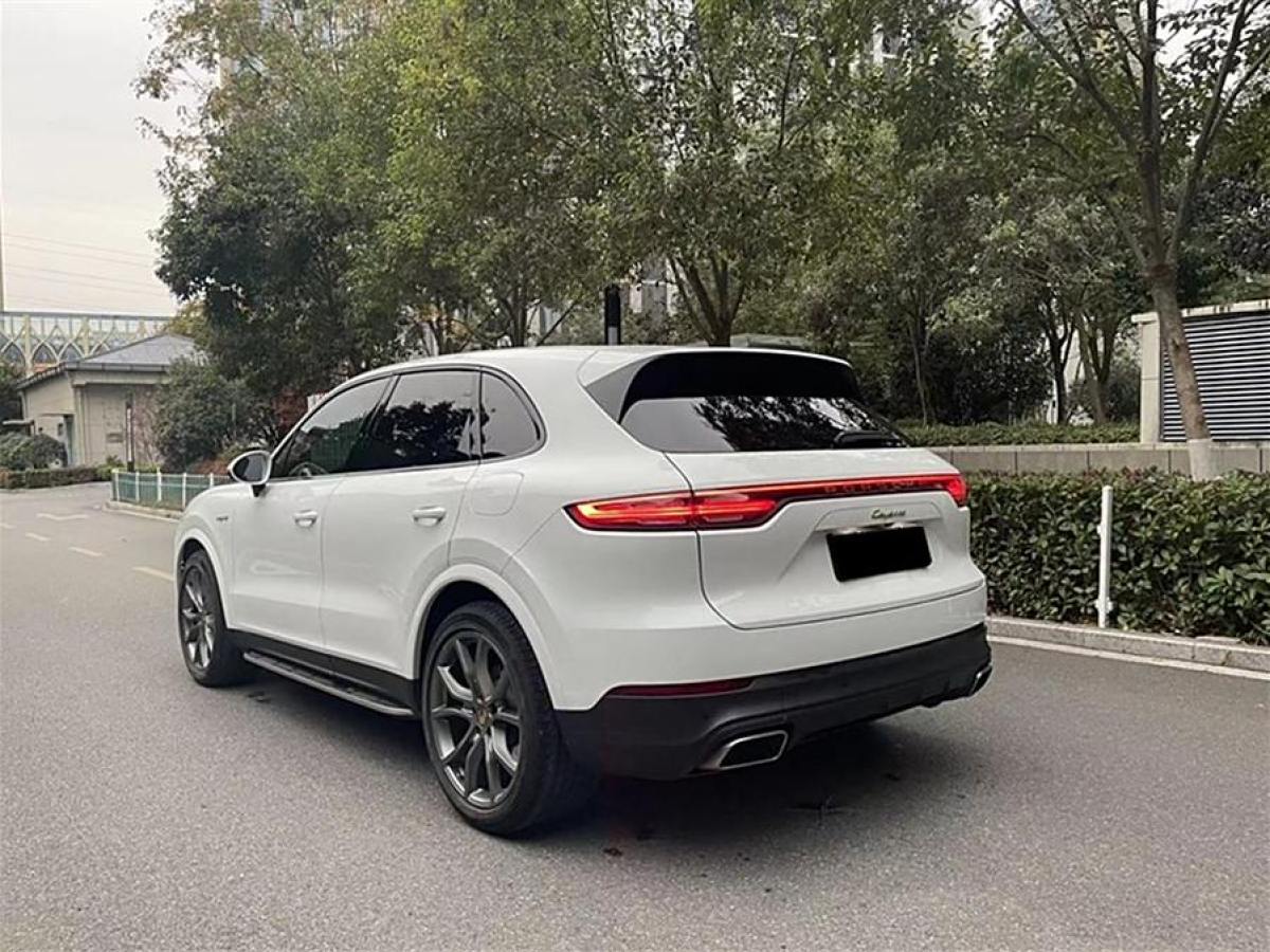 保時(shí)捷 Cayenne新能源  2023款 Cayenne E-Hybrid 2.0T圖片