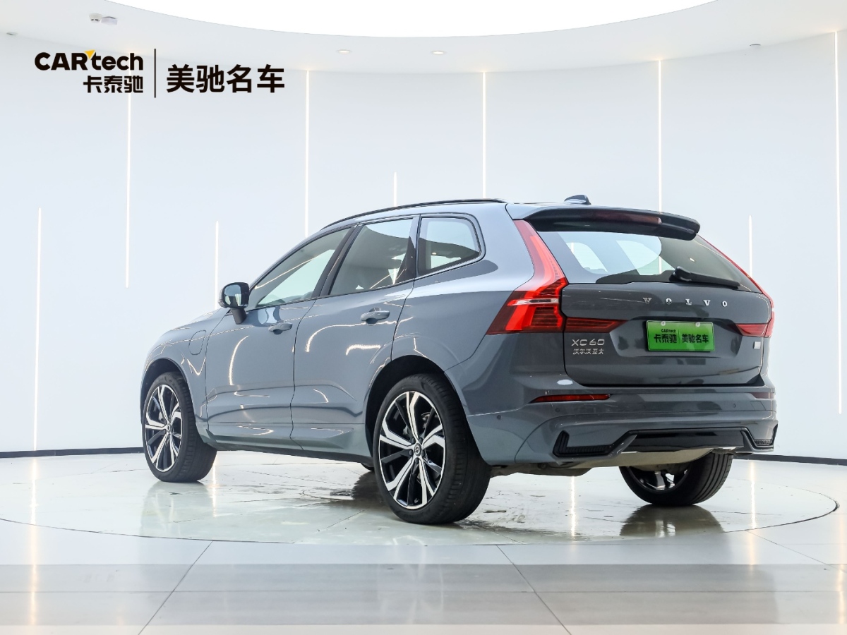 沃爾沃 XC60新能源  2023款 T8 插電混動 長續(xù)航四驅(qū)智遠運動版圖片