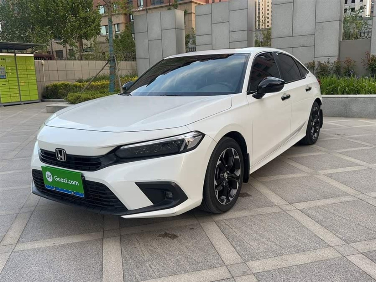 本田 思域  2022款 240TURBO CVT燃動版圖片