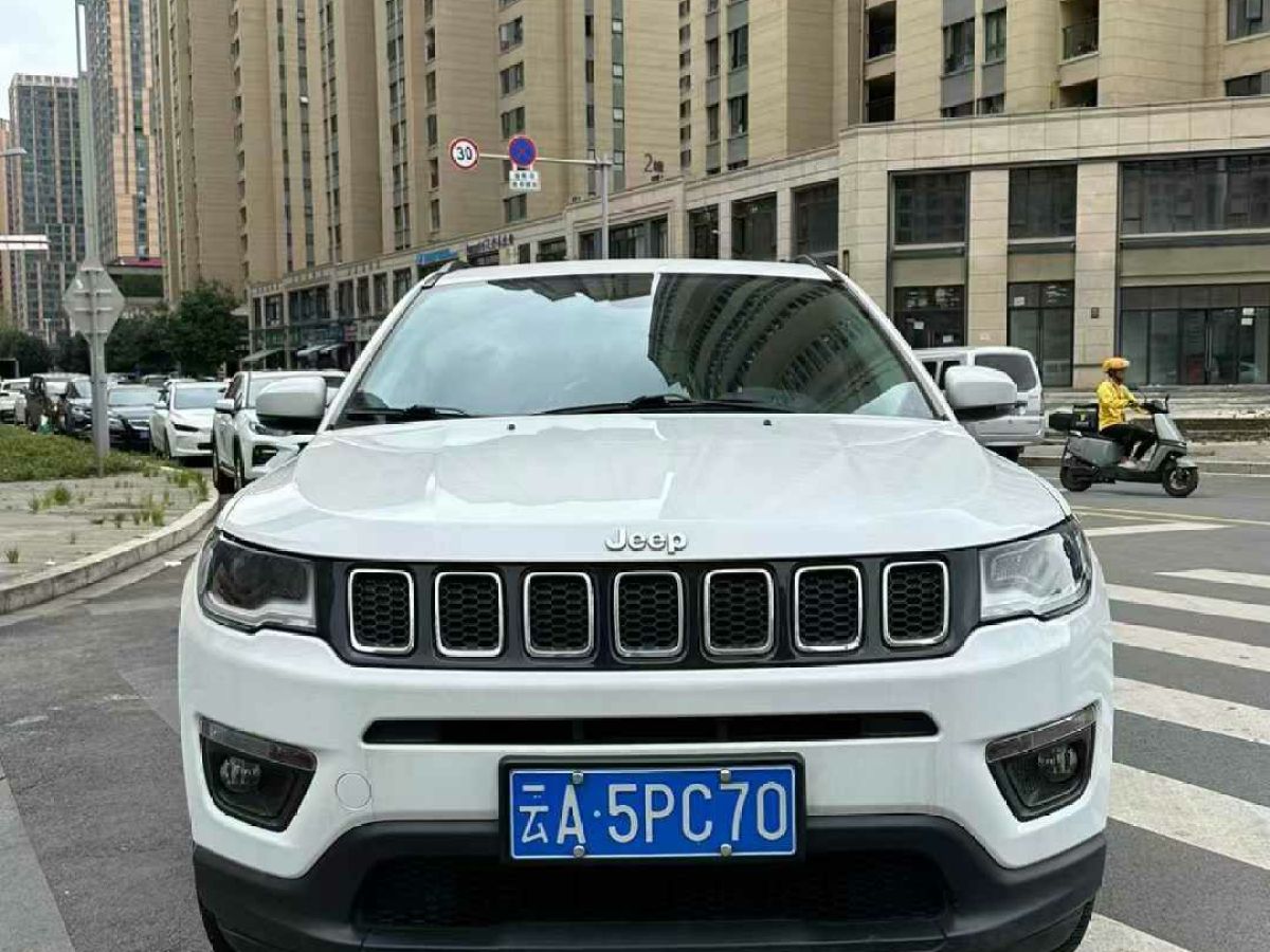 Jeep 指南者  2019款 220T 自動(dòng)夜鷹版圖片