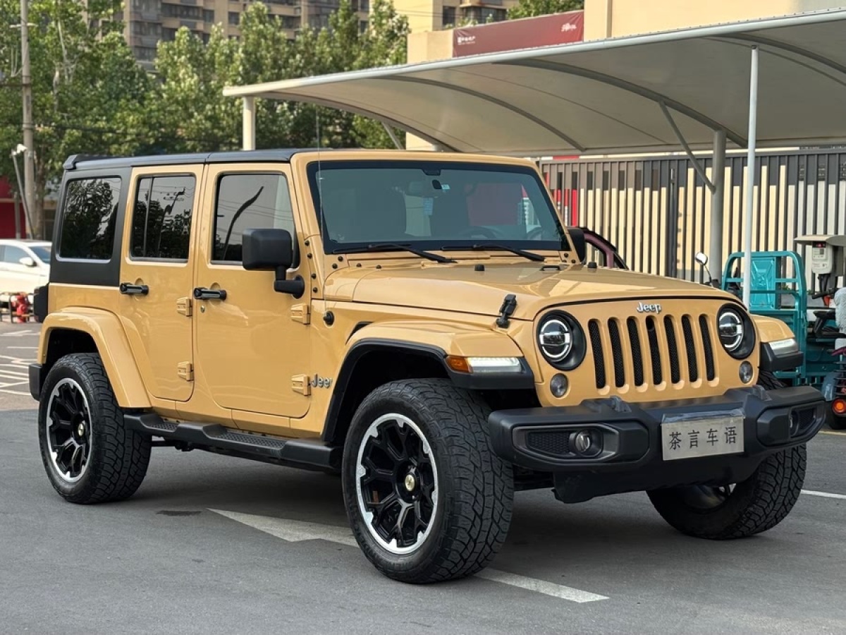 Jeep 牧馬人  2014款 3.0L Sahara 四門版圖片