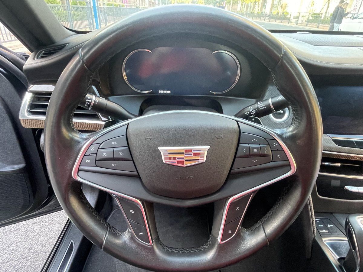 凱迪拉克 CT6  2019款 28T 豪華型圖片