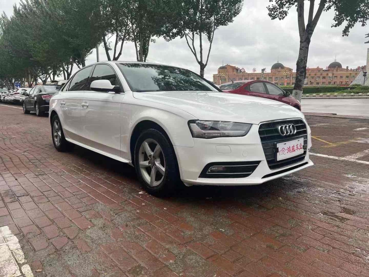 奧迪 奧迪A4L  2013款 30 TFSI 自動舒適型圖片