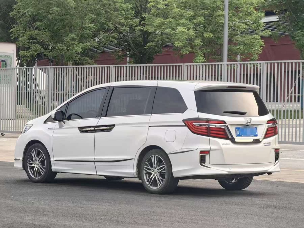 本田 艾力紳  2019款 2.0L 混動(dòng)豪華版圖片