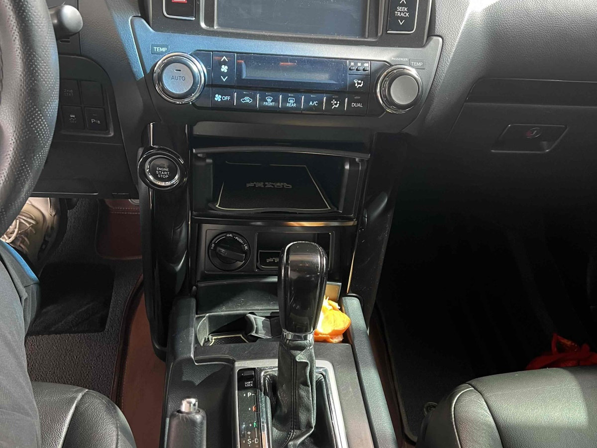 2017年7月丰田 普拉多  2016款 2.7L 自动标准版
