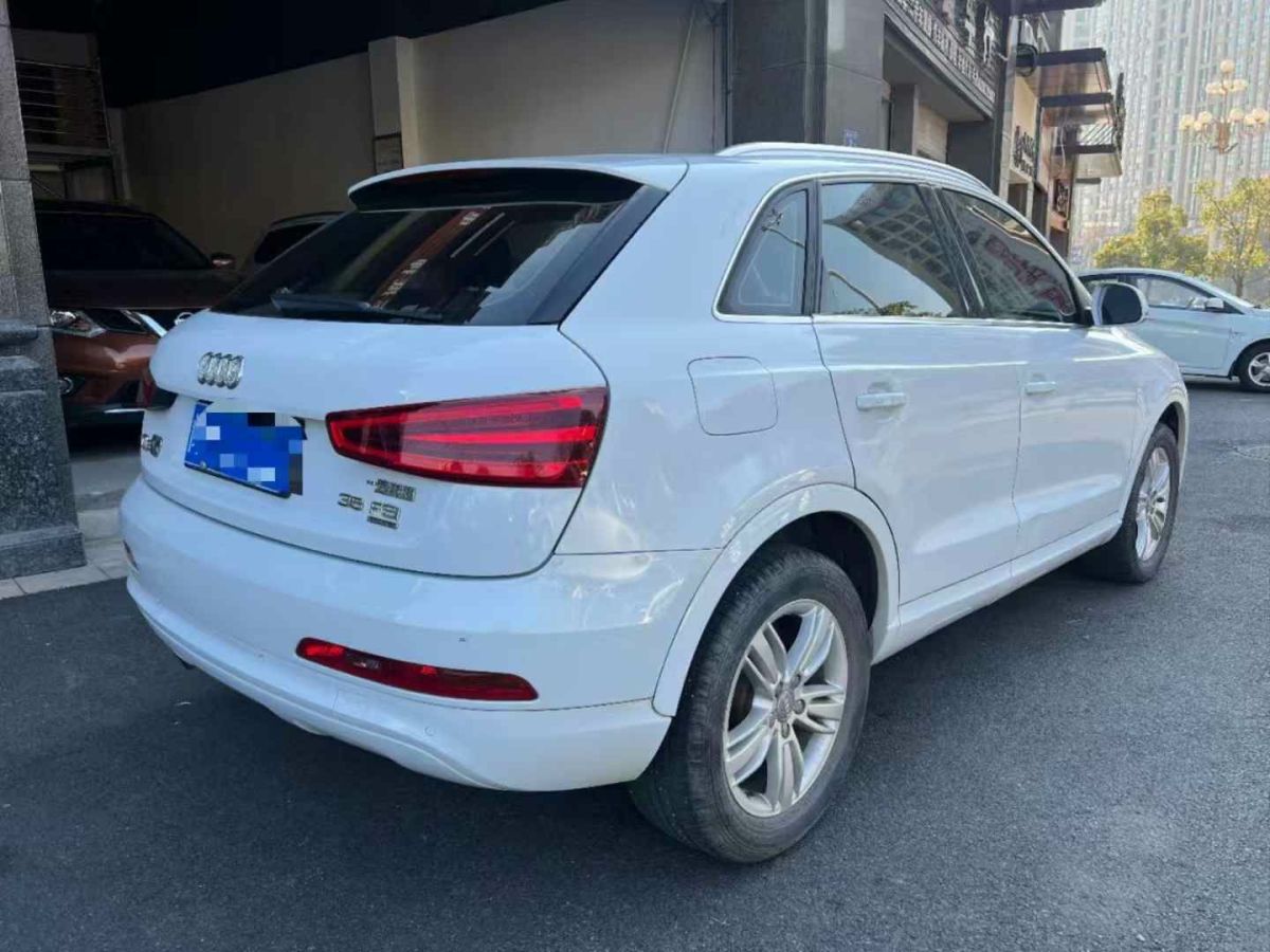 奧迪 奧迪Q3  2014款 Q3 1.4T 30TFSI 手動標準型圖片