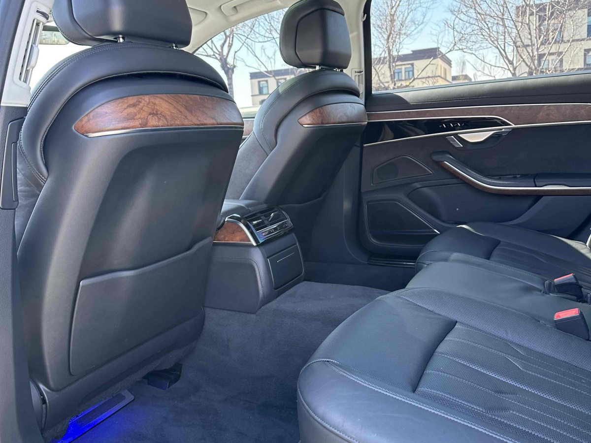 奧迪 奧迪A8  2019款 A8L 55 TFSI quattro 豪華型圖片