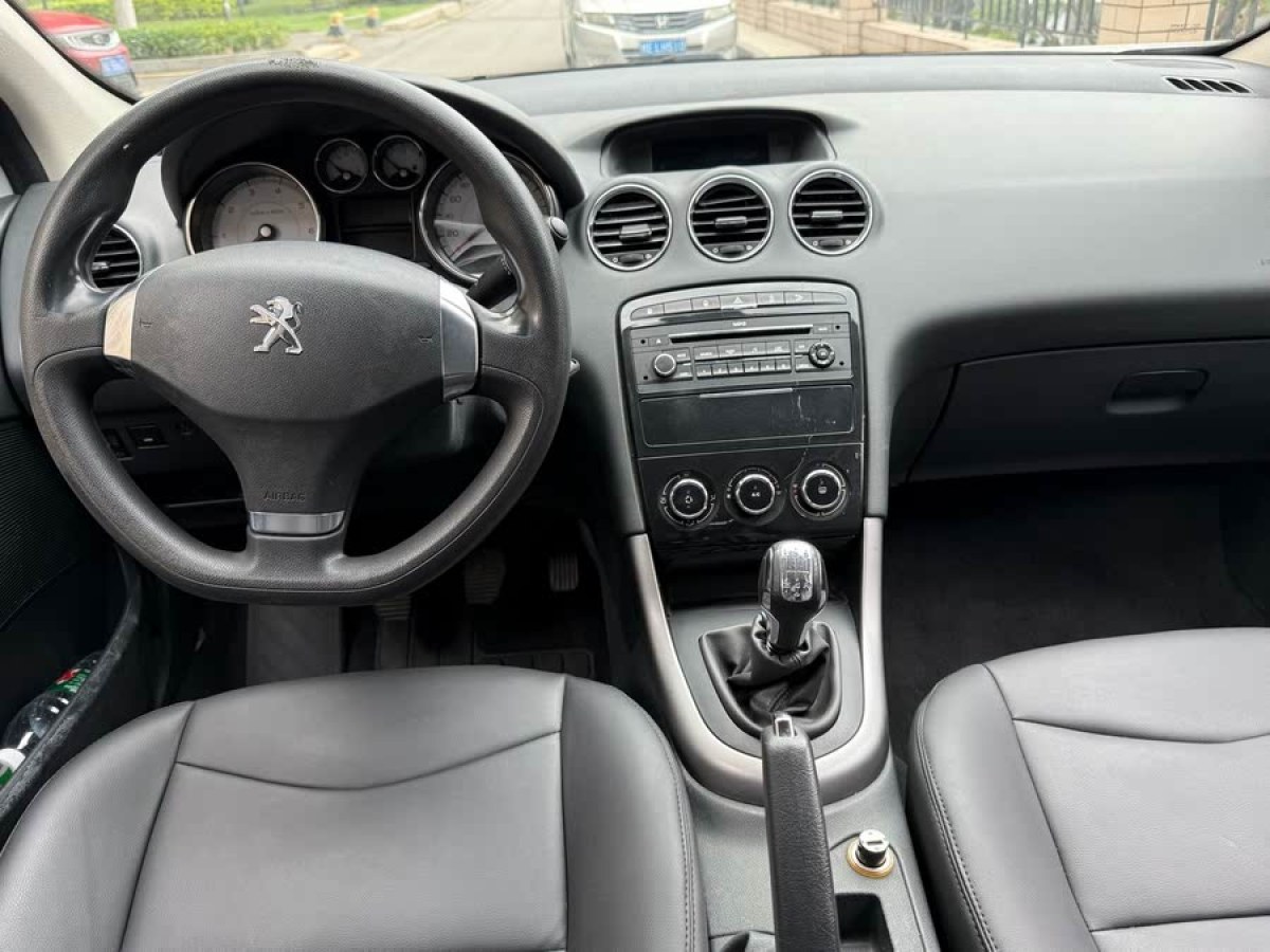 標致 408  2013款 1.6L 手動舒適版圖片