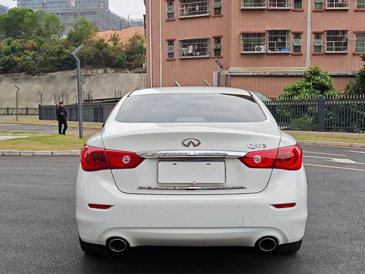 英菲尼迪 Q50  2014款 3.7L 豪華運動版圖片