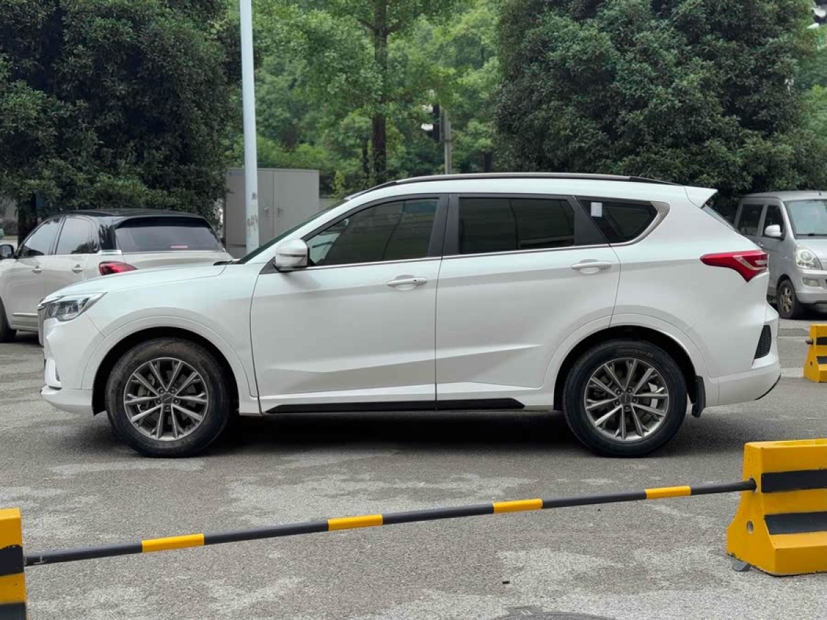 捷途 X70  2020款 1.5T DCT暢行版 5座圖片
