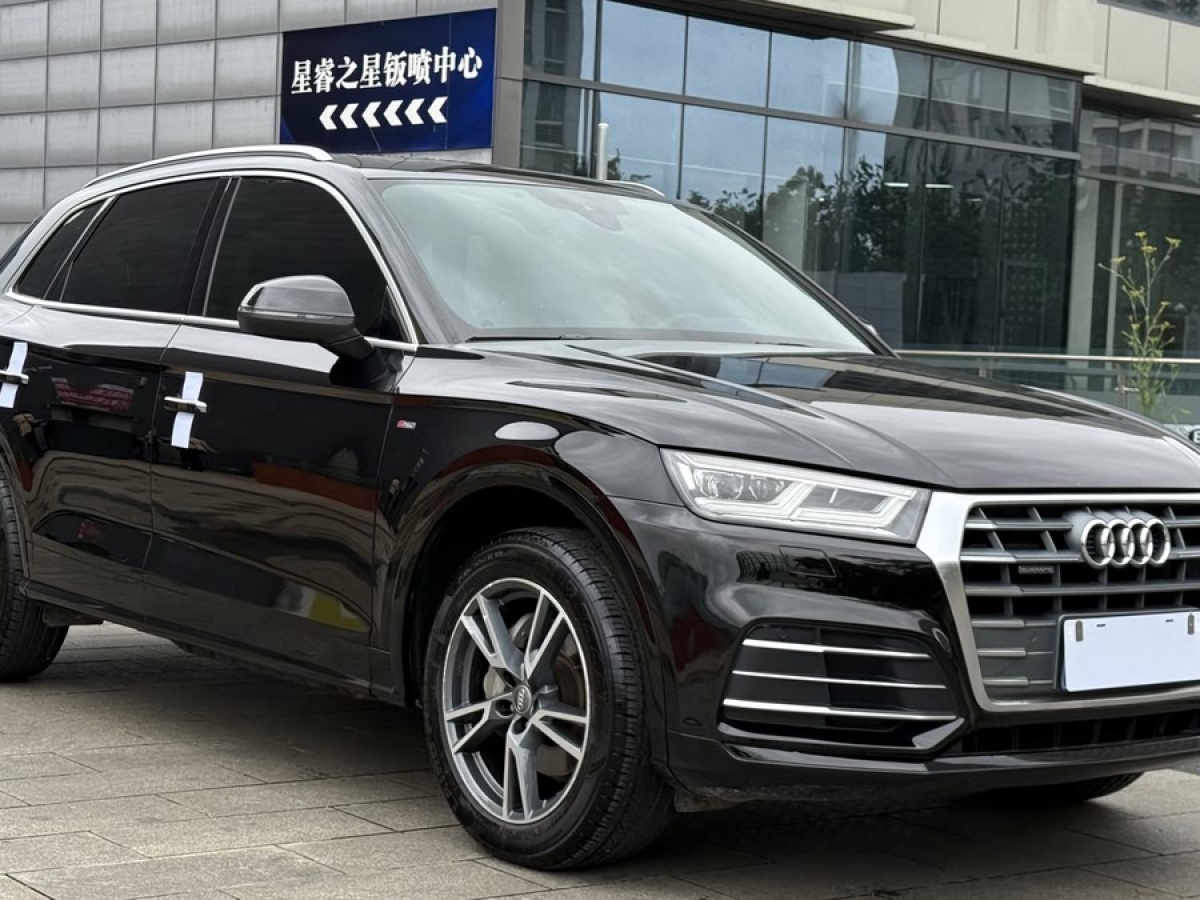 奧迪 奧迪Q5L  2018款  40 TFSI 榮享時尚型 國VI圖片
