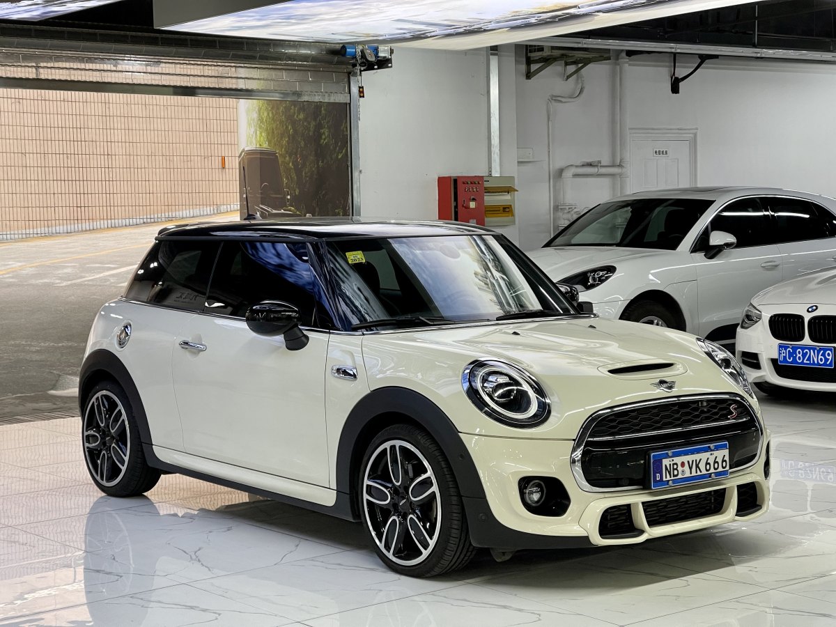 mini mini 2020款 2.0t cooper s 賽車手圖片