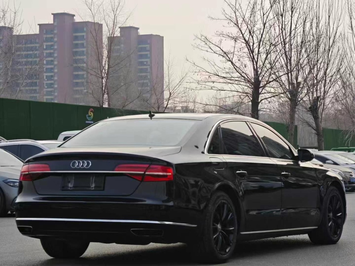 奧迪 奧迪A8  2016款 A8L 45 TFSI quattro時(shí)尚型圖片