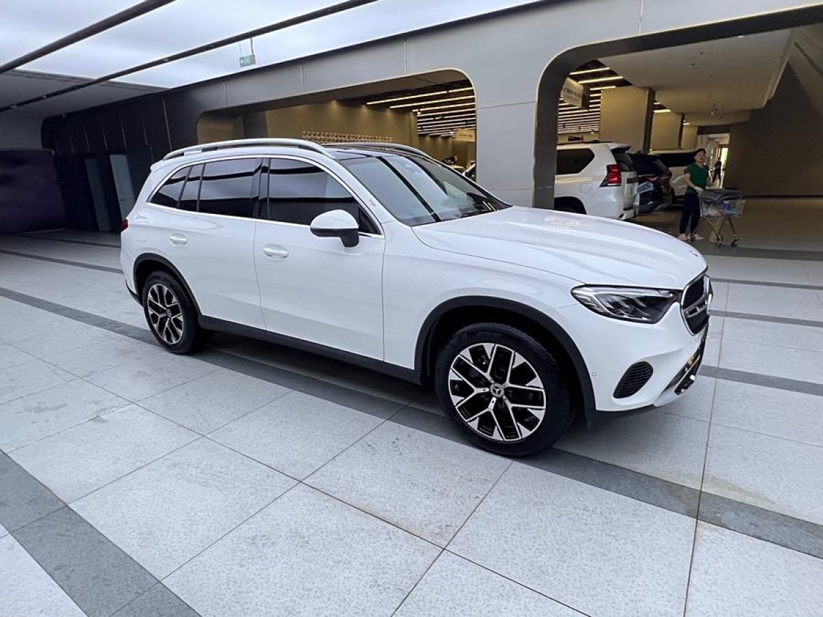 奔馳 奔馳GLC  2024款 GLC 260 L 4MATIC 動感型 5座圖片