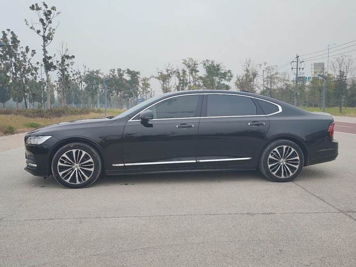 沃爾沃 S90  2022款 B5 智遠(yuǎn)豪華版圖片