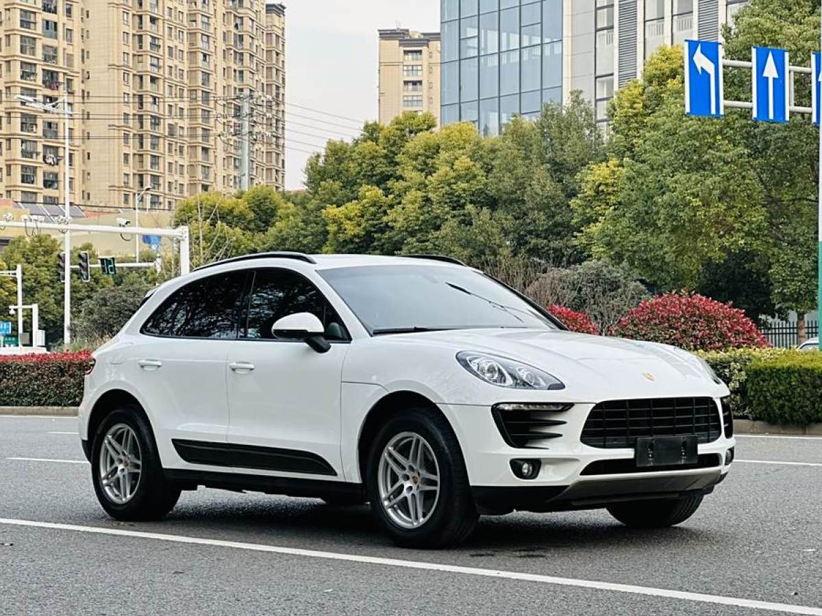 保時(shí)捷 Macan  2016款 Macan 2.0T圖片