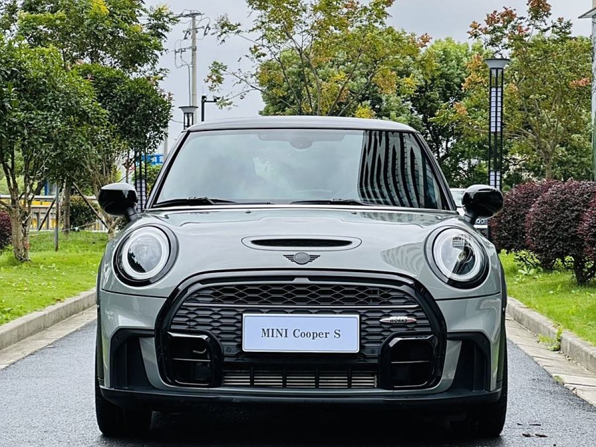 2022年9月MINI MINI  2023款 2.0T COOPER S 賽車手