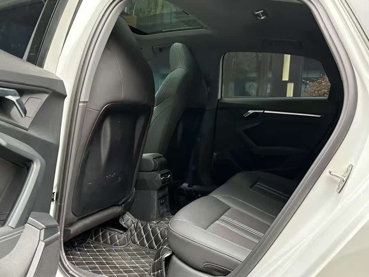 奧迪 奧迪A3  2023款 A3L Limousine 35 TFSI 時尚運動型圖片