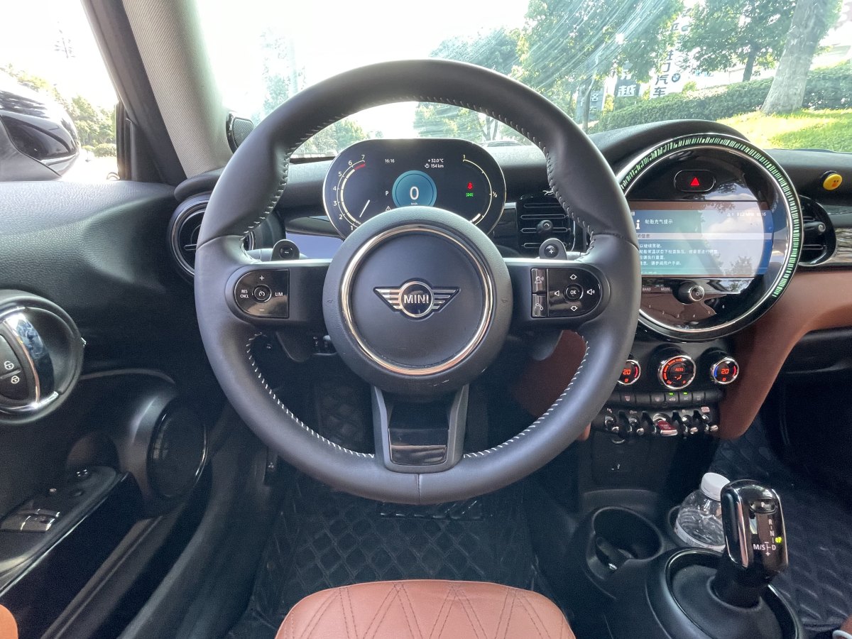 MINI MINI  2022款 2.0T COOPER S 黑標(biāo)特別版圖片