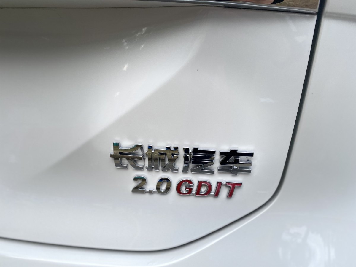 哈弗 H6  2021款 第三代 2.0T 自動兩驅(qū)Max圖片