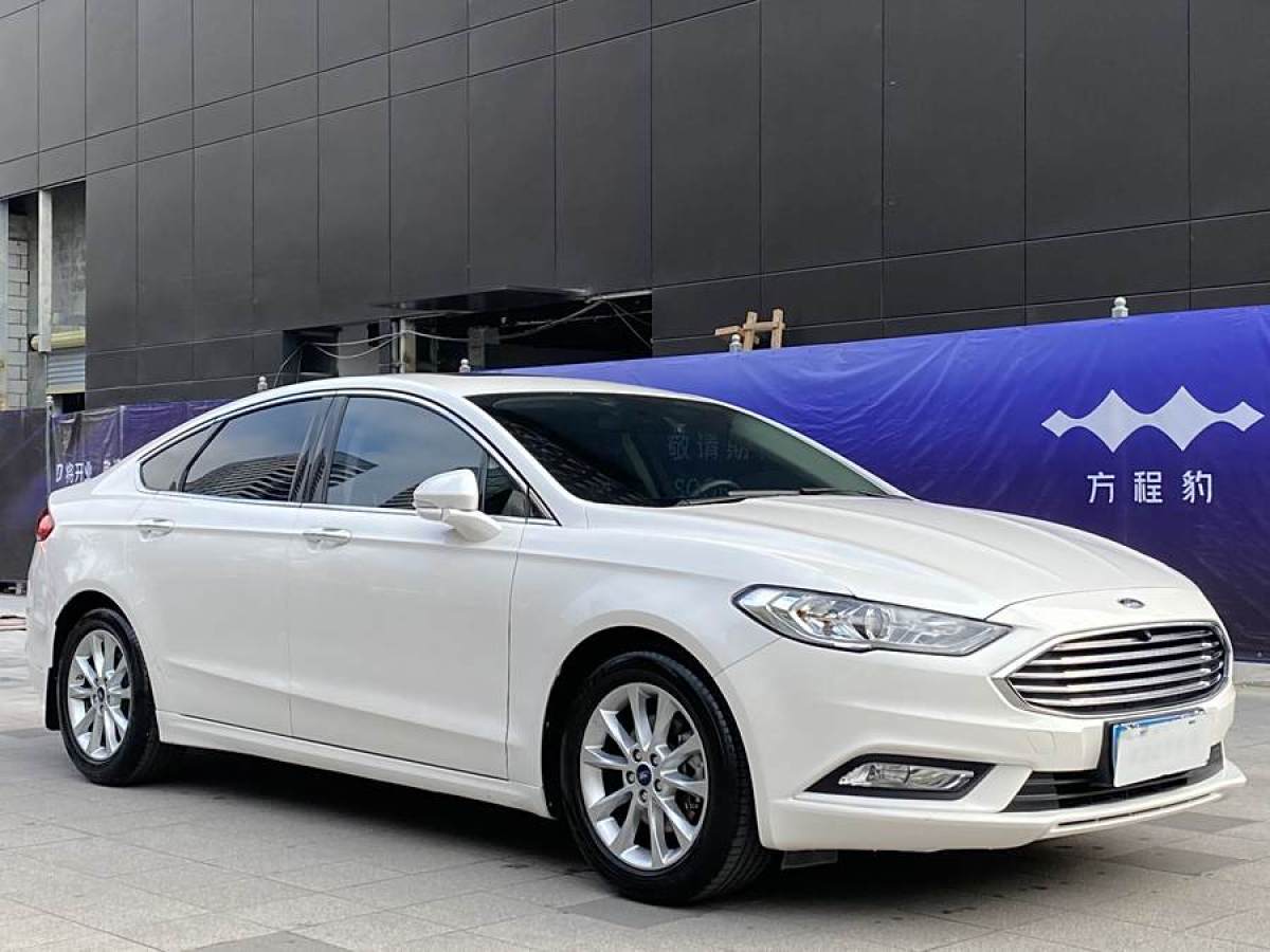 福特 蒙迪歐  2017款 改款 EcoBoost 180 時(shí)尚型圖片