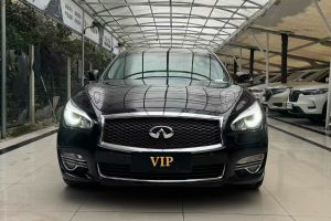 Q70 英菲尼迪 Q70L 2.5L 奢華版