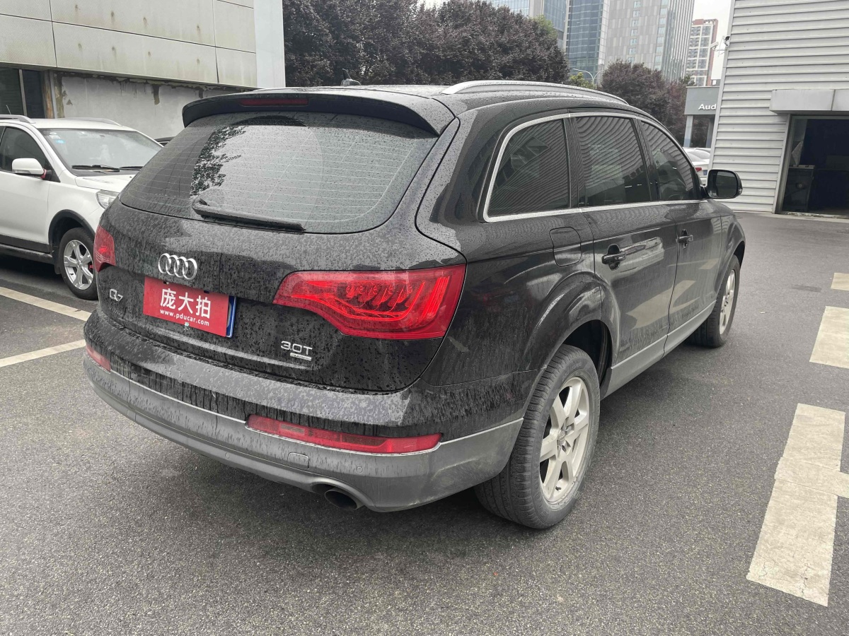 2012年9月奧迪 奧迪Q7  2012款 3.0 TFSI 進(jìn)取型(200kW)