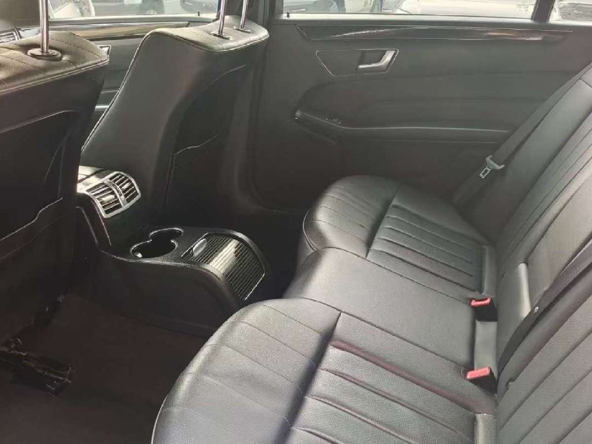 奔驰 奔驰E级  2015款 改款 E 180 L图片
