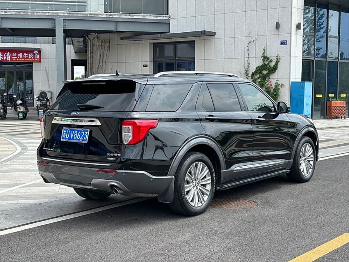 2021年8月福特 探險(xiǎn)者  2023款 EcoBoost 285 四驅(qū)鈦金版 6座