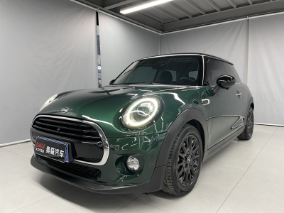 2019年4月 MINI COUNTRYMAN 1.5T COOPER 經(jīng)典派圖片